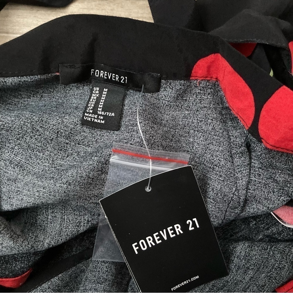 NWT Forever 21 Cherry Wrap Skirt | Size M - Picture 4 of 7